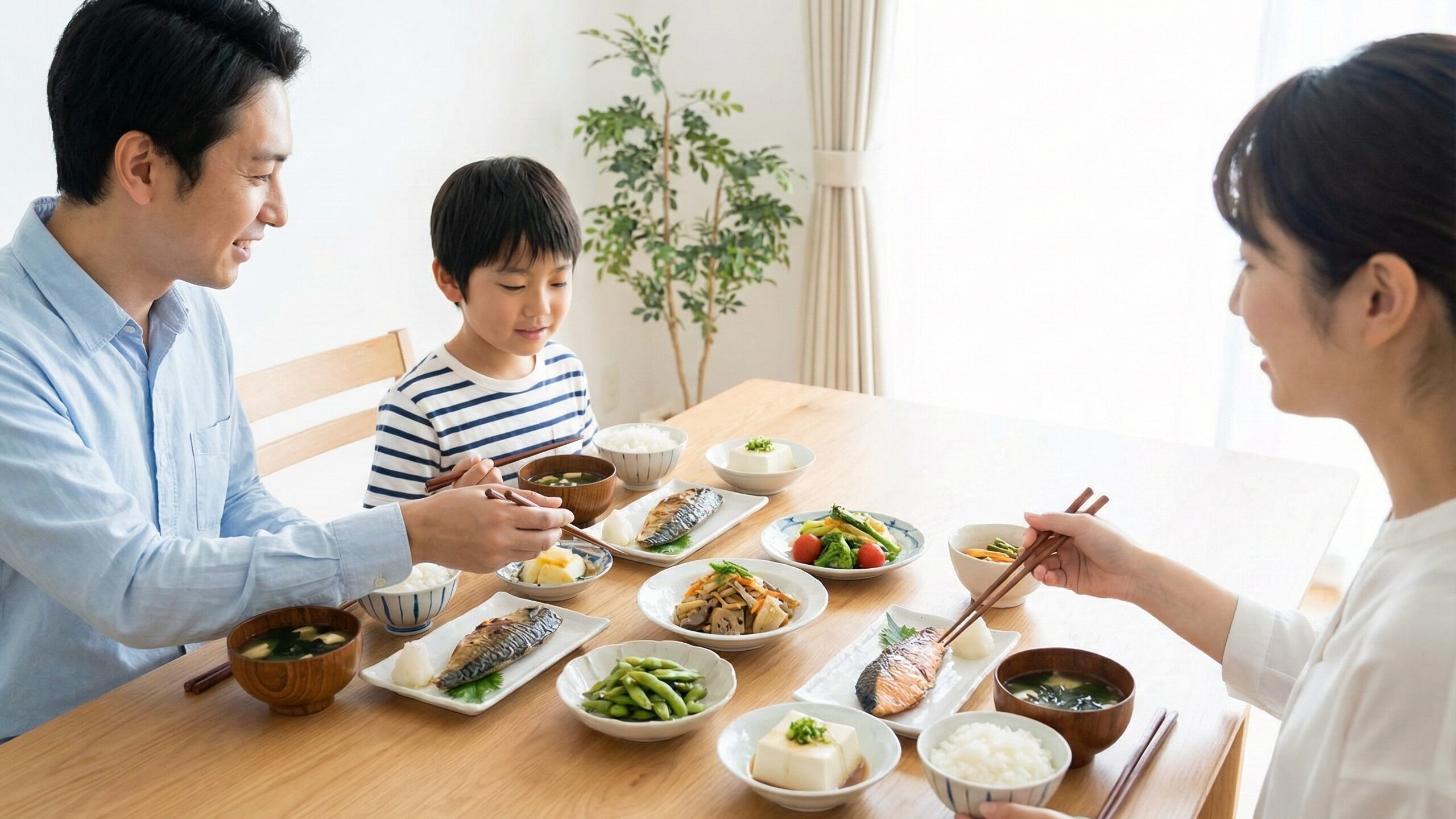 ミネラル不足を防ぐ健康的な食事を楽しむ家族